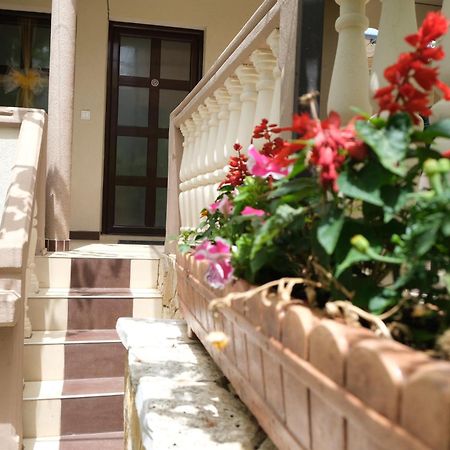 Apartmani Janosevic Sutomore Esterno foto