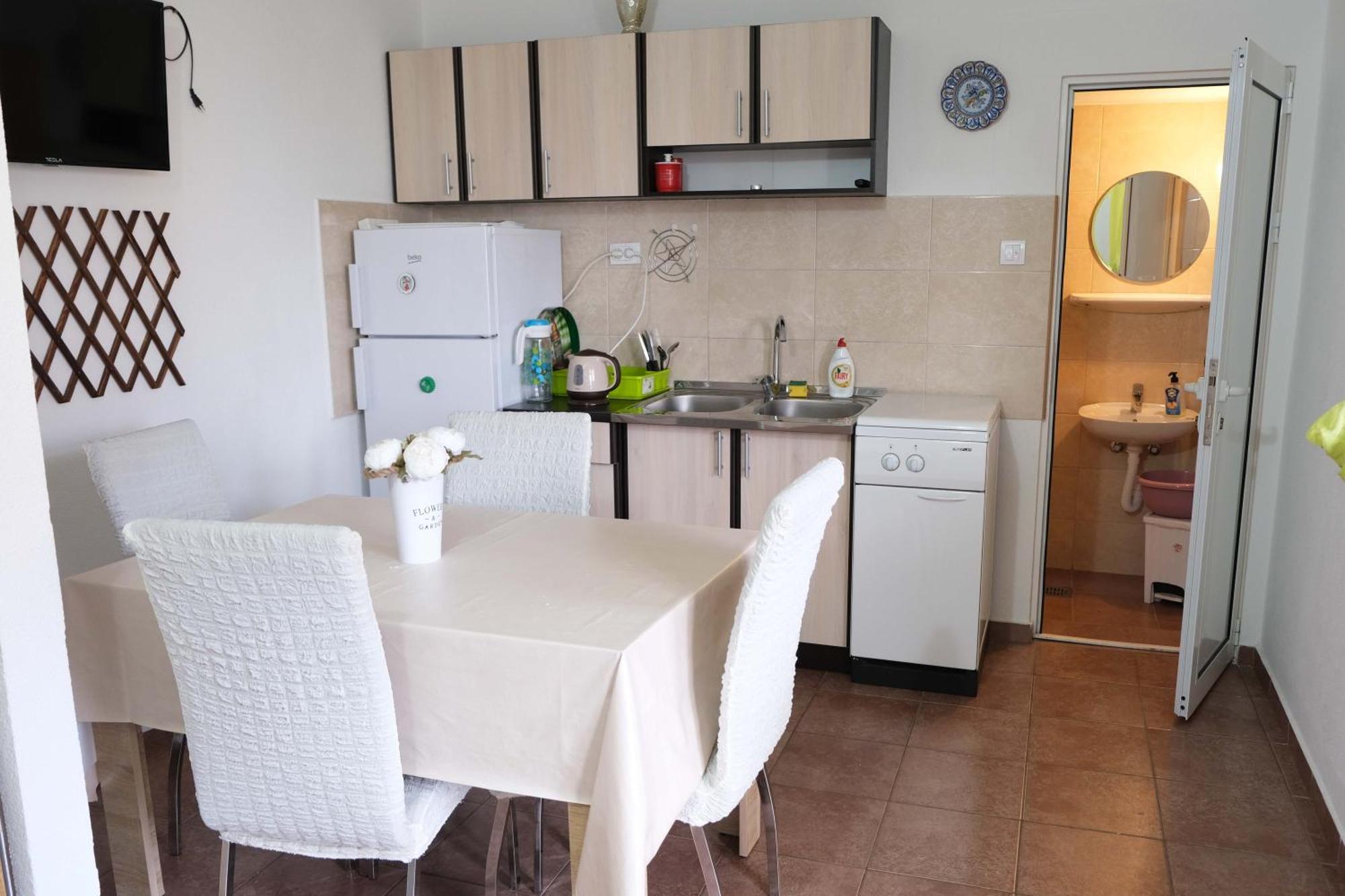 Apartmani Janosevic Sutomore Esterno foto