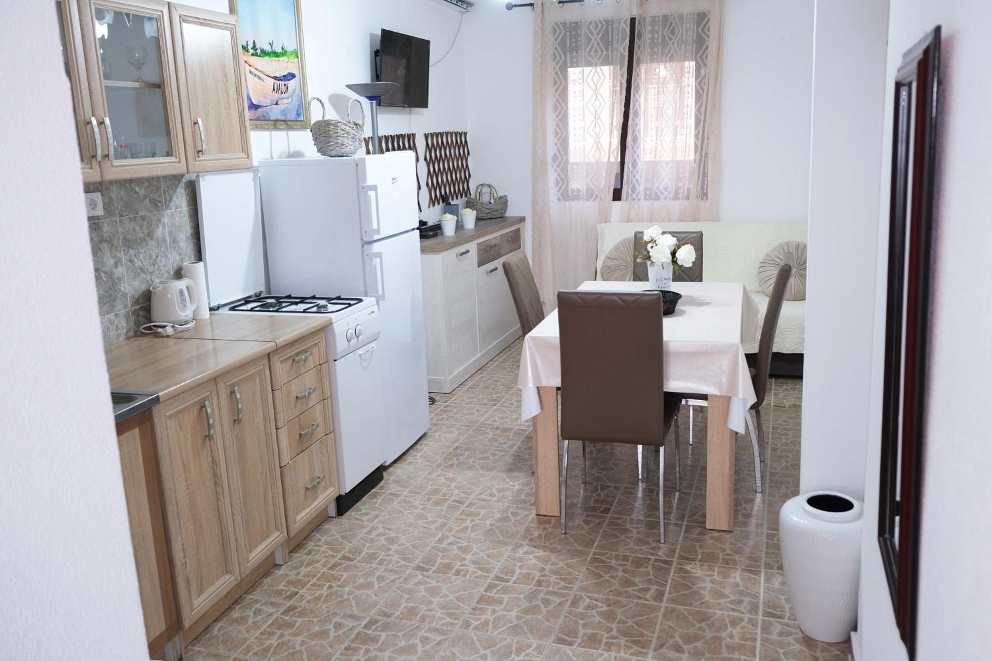 Apartmani Janosevic Sutomore Esterno foto
